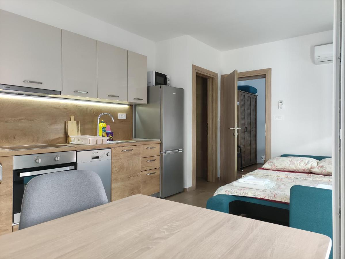 Zilip Apartments Vir Exteriér fotografie